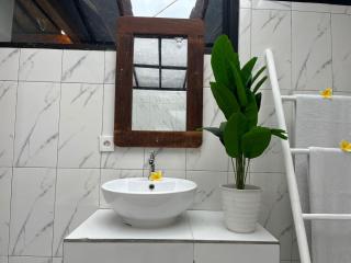 Gistari Inn & Restaurant - 2