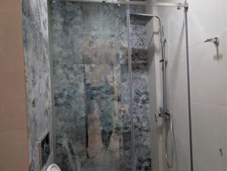 Elegant Apartment In City Center - 4