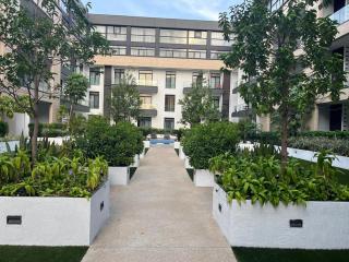 Embassy Gardens Apartment - 9