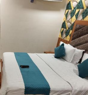 Hotel Silver Inn, Ahmedabad - 2