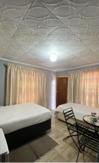 Vhueni Village Lodge - 6