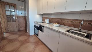 Vista Marina - 2 bedrooms sleeps 4 - 8