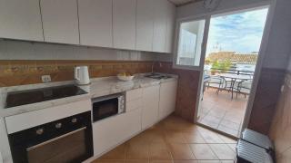 Vista Marina - 2 bedrooms sleeps 4 - 7