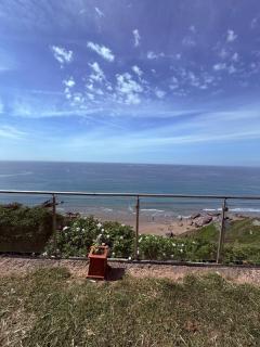 Lovely chalet with uninterrupted sea views - 4