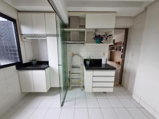 Apto 2Q reformado e ventilado - 1