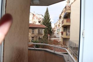 Комфортен апартамент, безплатно гараж! - 3