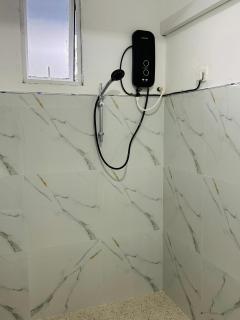 why not guest house ella - 8