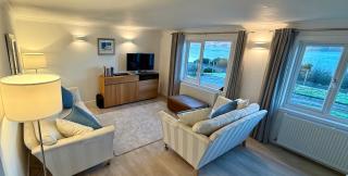 Oaktree Cottage, overlooking Loch Fyne - 8