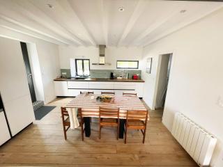 Maison 4 chambres, proche plage du Prieuré et parc de Port Breton - 2