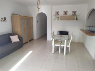 Cerca plaza de Toros Vera - 7