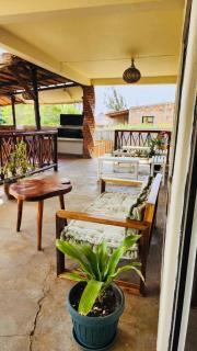 The lake house retreat - 3