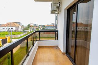 Appartement moderne au Warf, avec piscine , wifi - 3