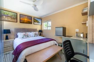 Comfy Crib with Solar and 10k Reserve Water Tanks - 4