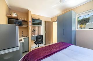 Comfy Crib with Solar and 10k Reserve Water Tanks - 2