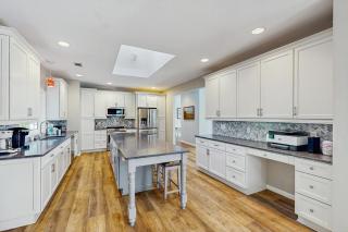 Magnolia Crescent 3 - 2