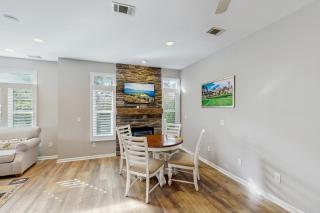 Magnolia Crescent 3 - 1