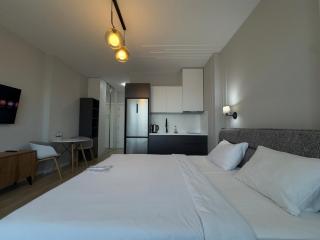 Apartment with Mountain View by the Sea - 0