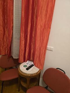 Budapest Bed and Breakfast - 8