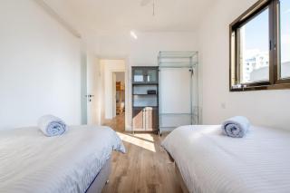 Roof Top 4 bedrooms - 9