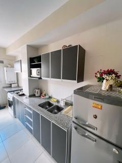 Moderno departamento con excelente ubicación y cochera - 3