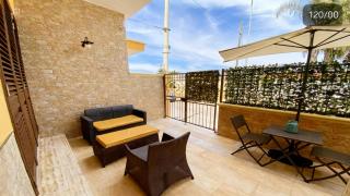 Jennifer's Apartment - 2