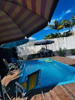 Quarto 2 confortável com piscina em Pontal do Sul - 2