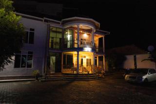 COMFORT HOTEL Ltd - 0