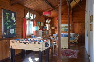 Tin tabernacle perfect for group getaways - 5