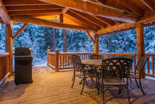 3BDR Creekside Cabin Near Trails and Main Street - 8