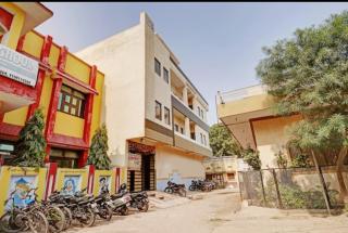 Hotel Anandi Inn - 3