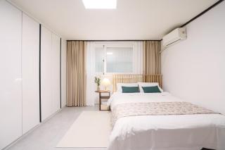 Lumi Grape House - 2