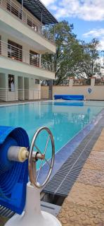 Midtown LakeView 2BR House with Heated pool, Netflix, 24Hr security & reception -Shawmut Nakuru - 9