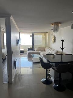 Departamento con vista al mar - 1