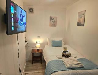 Harbour Guest House - 6