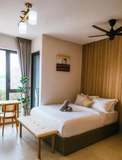 22Macalisterz Georgetown Studio - 8