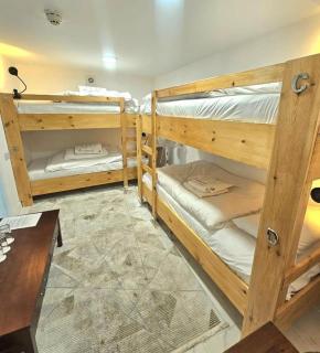 The Tobermory Hotel - 9