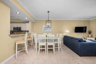 Destin West Great Heron #706 PH06 - 2