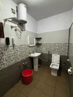 Sihi Stays -2 bhk and AC Rooms - 4