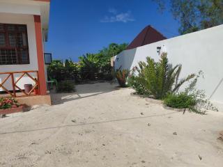 Karibu House Bwejuu - 5