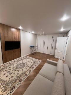 Уютная квартира ЖК Комсомольский - 4