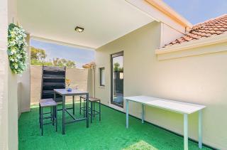 Zalari Luxe Loft B, Nature 1-Bed Loft, Paulshof, Sandton - 2