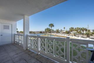 El Matador Condominium #523 - 0