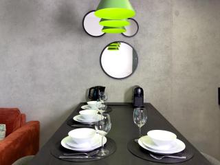 Urban Apartments Global Loft 17th Floor No 17 - Free Garage - Self Check-in - No deposit - 5