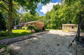 River Retreat Secluded Oasis with Hot Tub-Family Friendly - 9
