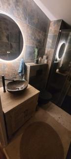 Nid d amour IndoneZen Balneo & table de massage - Saint-Nicolas-de-la-Grave - 4