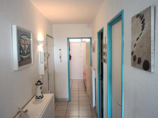 T2 Coquet 40m², Parking Sécurisé, Proche Plage - FR-1-798-22 - 1
