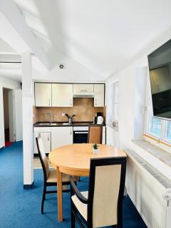 Erlen Apartment- 6 Personen-2 Schlafzimmer- Parkplatz- Waschmaschine - 5