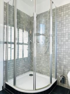 Erlen Apartment- 6 Personen-2 Schlafzimmer- Parkplatz- Waschmaschine - 1