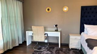 The N1 Farm Place - 1