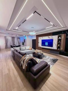 Peterson apartment - 0